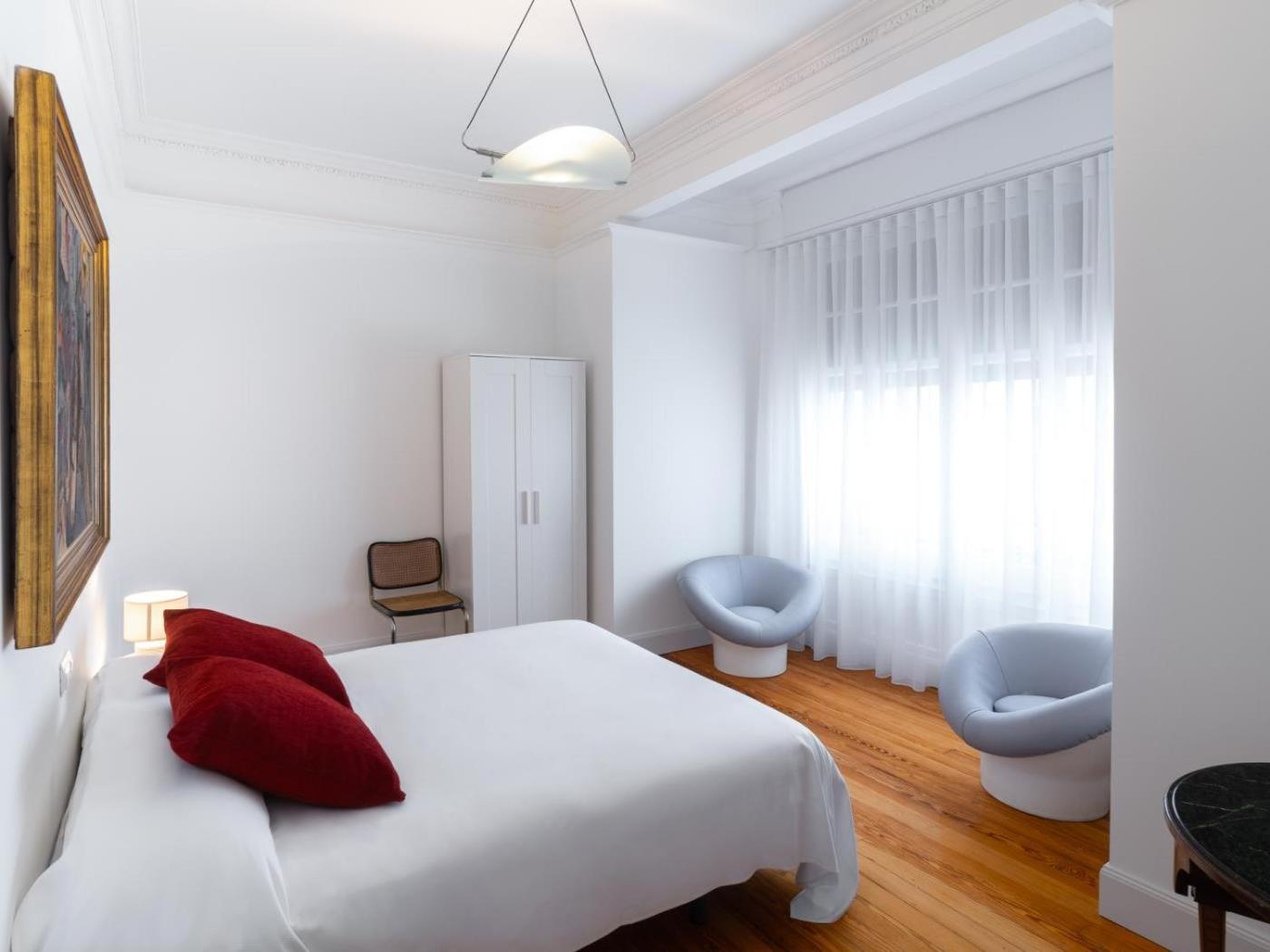 Housingleon Gaudi Suites Exteriör bild